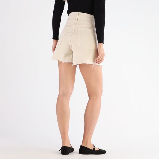 SHORT BEIGE HIGH RISE OLD NAVY